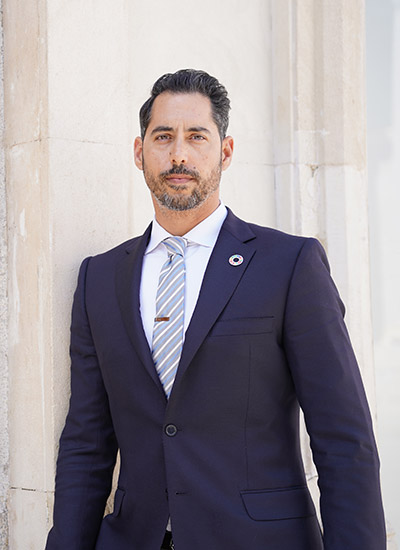 Dr. Carlos Cabrera López